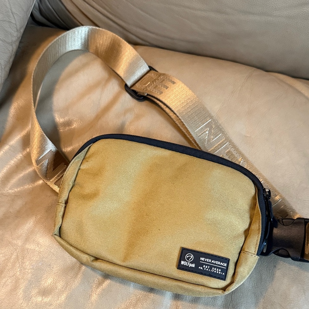 Wolfpak belt bag